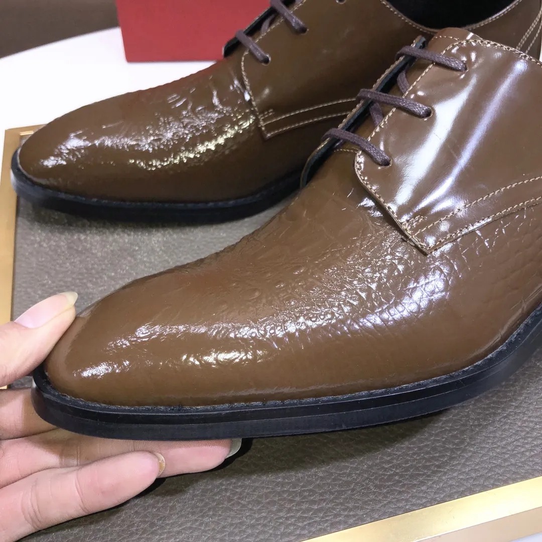 Men's shoes 💰480💰[Ferragamo/Ferragamo] The latest model in the counter, original imported cowhide fabric + sheepskin lining + original luxury metal buckle + original combination outsole, no pressure in comparison 38--44 (custom-made for 45, non-refundable)
